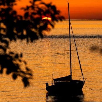 Everett Yacht Sales - Boat Dealers Near Me - Everett, Washington Everett Yacht Sales - Boat Dealers Near Me - Everett, Washington