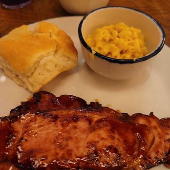 Five Oaks Farm Kitchen - Sugared Ham, Mac n cheese, and biscuit - Breakfast & Brunch Near Me - Sevierville, Tennessee Five Oaks Farm Kitchen - Sugared Ham, Mac n cheese, and biscuit - Breakfast & Brunch Near Me - Sevierville, Tennessee
