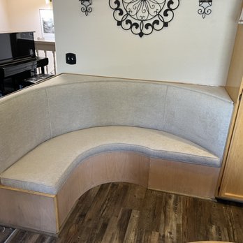 Joel Talbert Upholstery - Re padded and upholstered kitchen breakfast banquet - Furniture Reupholstery Near Me - Honolulu, Hawaii