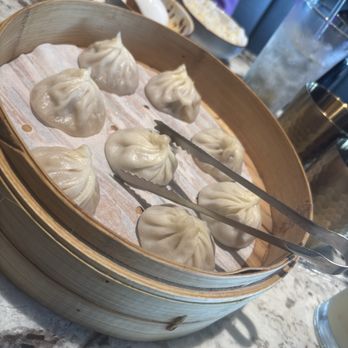 Supreme Dumplings Katy - Supreme Pork Xiao Long Bao (8) - Shanghainese Near Me - Katy, Texas Supreme Dumplings Katy - Supreme Pork Xiao Long Bao (8) - Shanghainese Near Me - Katy, Texas