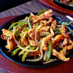 La Bendicion Pupuseria Salvadorena - Chicken Fajita
