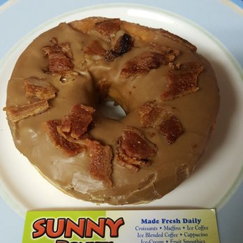 Sunny Donut - Maple Bacon Donut (05/31/17). #Whittier #Donuts #Bacon #FoodPics #FoodPorn - Donuts Near Me - Whittier, California Sunny Donut - Maple Bacon Donut (05/31/17). #Whittier #Donuts #Bacon #FoodPics #FoodPorn - Donuts Near Me - Whittier, California