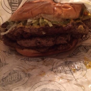 Fatburger & Buffalo's Express - XXXL burger - Burgers Near Me - Inglewood, California Fatburger & Buffalo's Express - XXXL burger - Burgers Near Me - Inglewood, California