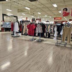 Tj Maxx - Front of store