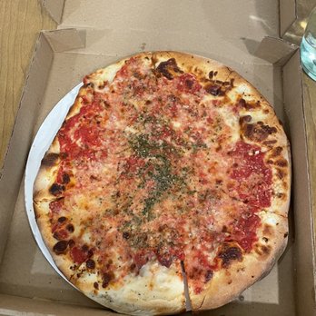 Santarpio's Pizza - Italian Cheese , Sausage And Garlic - Pizza Near Me - Boston, Massachusetts Santarpio's Pizza - Italian Cheese , Sausage And Garlic - Pizza Near Me - Boston, Massachusetts