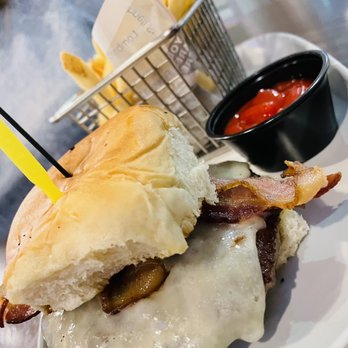 Wahlburgers - BBQ Bacon Burger - Burgers Near Me - Cleveland, Ohio Wahlburgers - BBQ Bacon Burger - Burgers Near Me - Cleveland, Ohio