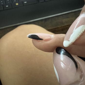 Lush Nail Bar - Lily's inconsistency - Nail Salons Near Me - Gilbert, Arizona