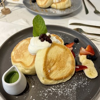 Hanabusa Cafe - Matcha Pancake - Pancakes Near Me - Chicago, Illinois