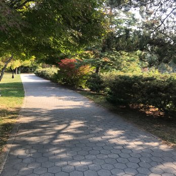 Japanese Gardens - Parks Near Me - Buffalo, New York