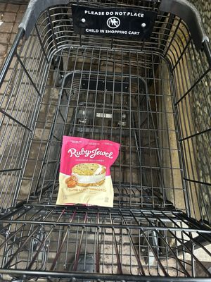 New Seasons Market - Nyberg Rivers by null