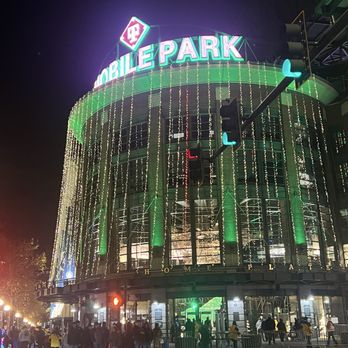 T-Mobile Park - It almost looks like a Christmas tree - Stadiums & Arenas Near Me - Seattle, Washington T-Mobile Park - It almost looks like a Christmas tree - Stadiums & Arenas Near Me - Seattle, Washington