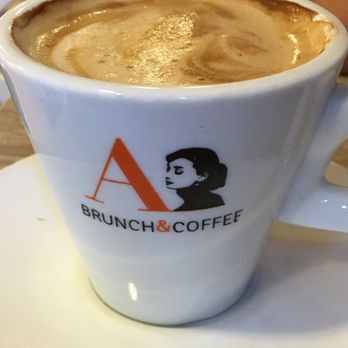 Audrey Brunch And Coffee - Cute cups! - Cafeteria Near Me - Barcelona, B Audrey Brunch And Coffee - Cute cups! - Cafeteria Near Me - Barcelona, B