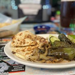 El Dorado Salvadorian & Mexican Restaurant - Cheese Quesadilla & Chiles Toreados