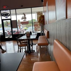 Spice Wing S Fry Rd Katy - Seating