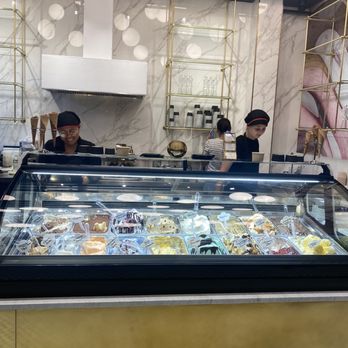 Mimi’s by Martines - Inside view - Ice Cream & Frozen Yogurt Near Me - Scarsdale, New York Mimi’s by Martines - Inside view - Ice Cream & Frozen Yogurt Near Me - Scarsdale, New York