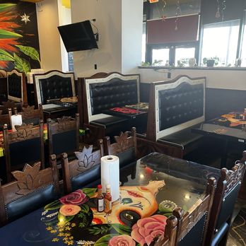 Agave Bar & Grill - Dining room - New Mexican Cuisine Near Me - Gulf Shores, Alabama Agave Bar & Grill - Dining room - New Mexican Cuisine Near Me - Gulf Shores, Alabama