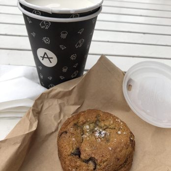 Andytown Coffee Roasters - Fresh Ginger Tea and Cookie - Coffee Roasteries Near Me - San Francisco, California