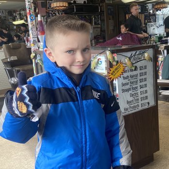 Barbershop Moffitt's - Awesome guys here!!! - Men's Hair Salons Near Me - Munster, Indiana