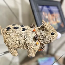 Total Vision Little Tokyo - Cool piglet