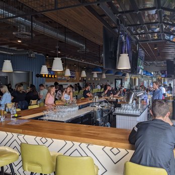 Hundred Mile Brewing - Brewpubs Near Me - Tempe, Arizona