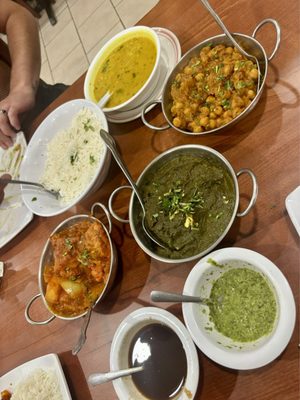 Tandoori Vibes - Indian Restaurant & catering by null