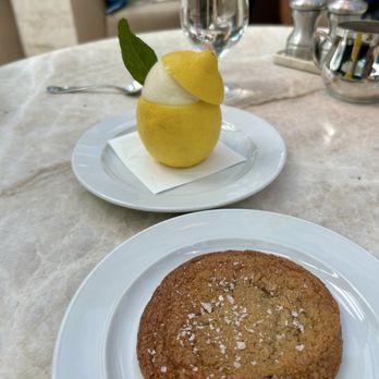RH Ocean Grill at RH Newport Beach - Chocolate chip cookies - Seafood Near Me - Newport Beach, California RH Ocean Grill at RH Newport Beach - Chocolate chip cookies - Seafood Near Me - Newport Beach, California