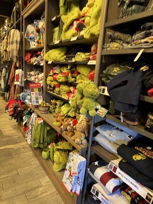 Cracker Barrel Old Country Store by null