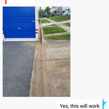 PODS Moving & Storage - POD driver returned to put space btwn container & curb to allow rainfall to move freely; convo confirming the placement. - Self Storage Near Me - Hyattsville, Maryland