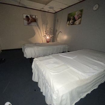 Water Flower Massage - Couples room - Massage Near Me - Monterey Park, California Water Flower Massage - Couples room - Massage Near Me - Monterey Park, California