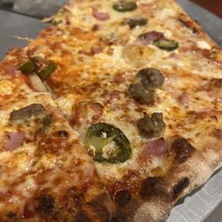 Dino's Italian Pizzeria