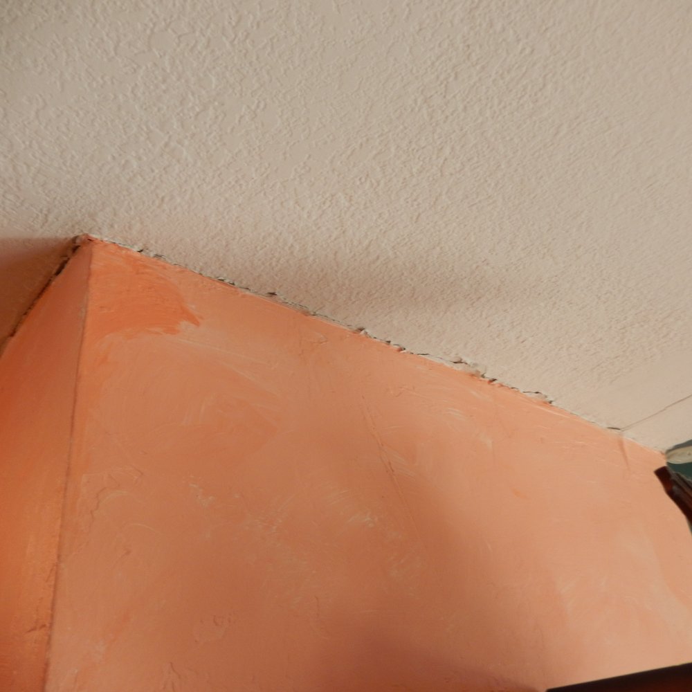 Legacy Supportworks - Crack on seam between wall and ceiling after leveling - Masonry/Concrete Near Me - Amarillo, Texas Legacy Supportworks - Crack on seam between wall and ceiling after leveling - Masonry/Concrete Near Me - Amarillo, Texas