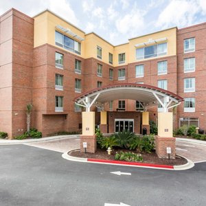 Comfort Suites West Of The Ashley 38 Photos 19 Reviews