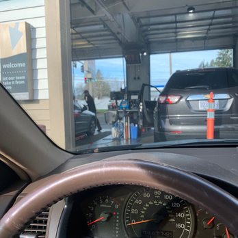 Jiffy Lube - Car garage - Oil Change Stations Near Me - Tigard, Oregon Jiffy Lube - Car garage - Oil Change Stations Near Me - Tigard, Oregon