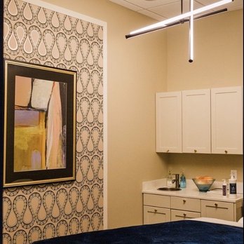 CLOVR Life Spa - Uptown Plaza - CLOVR Spa Room - Massage Near Me - Phoenix, Arizona CLOVR Life Spa - Uptown Plaza - CLOVR Spa Room - Massage Near Me - Phoenix, Arizona