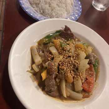 Phnom Penh - Thai Near Me - Cleveland, Ohio