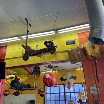 The Flying Wienie - Awesomeness - Hot Dogs Near Me - Cedar Rapids, Iowa
