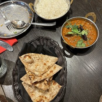 Soho Wala - Chicken chettinad with tandooi joti - Indian Near Me - London, XGL Soho Wala - Chicken chettinad with tandooi joti - Indian Near Me - London, XGL