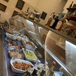Il Peschereccio - Display of menu fresh food