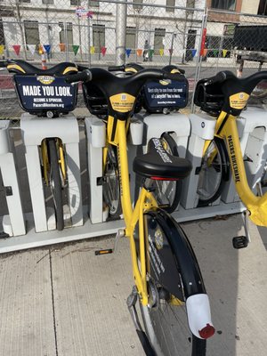 The Indianapolis Cultural Trail by null