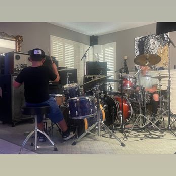Eravox Studios - Musical Instruments & Teachers Near Me - Oceanside, California