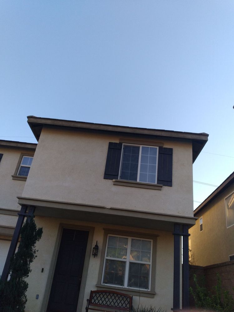 Slide of Frontline Roofing