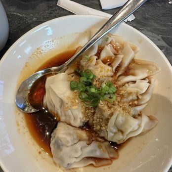 Paradise Dynasty - Kurobuta Pork Wonton in Chili Oil - Chinese Near Me - Glendale, California Paradise Dynasty - Kurobuta Pork Wonton in Chili Oil - Chinese Near Me - Glendale, California
