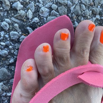 Lovely Nails and Spa - Nail Salons Near Me - Granger, Indiana
