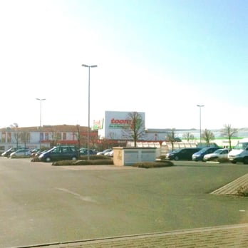 toom Baumarkt - Home & Garden Near Me - Friedberg, HE