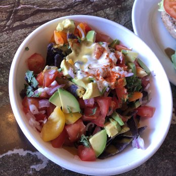 Ginger's Garden Cafe - Tasty Nachos. - Live/Raw Food Near Me - Springville, Utah