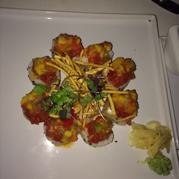 Bonding - Dragon Ball Roll - Sushi Bars Near Me - Miami, Florida