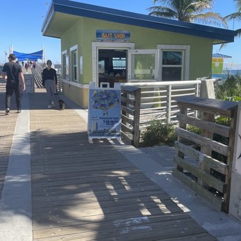 Pompano Beach - Entrance to pompano pier - Beaches Near Me - Pompano Beach, Florida