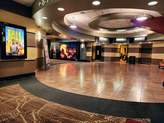 AMC Burbank 16 by null