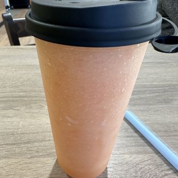 Mom Wong Kitchen - Grapefruit slush - Chinese Near Me - Camarillo, California