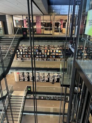 Grande Bibliothèque - BAnQ by null